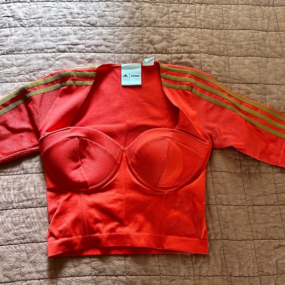 Seller photo, Poshmark